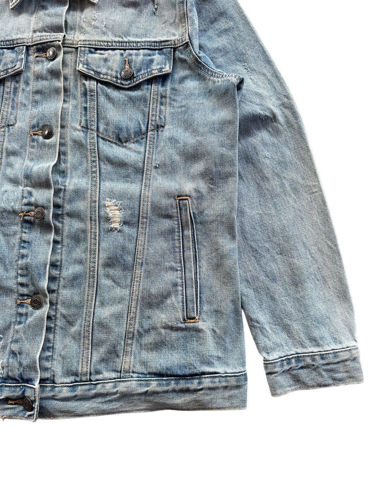 Gap Denim Jacket Distressed - 15