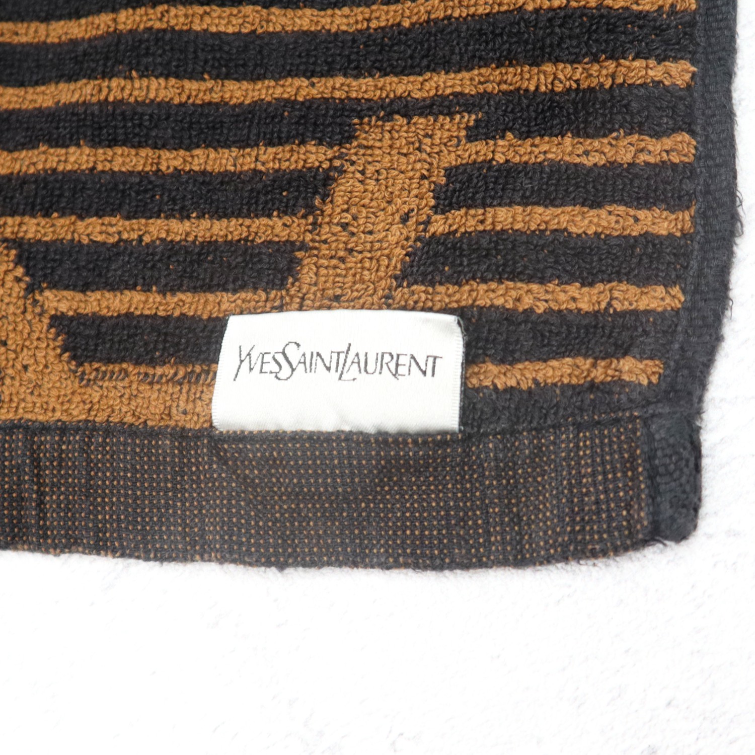 Vintage 90s YSL Yves Saint Laurent YSL Full Print Towel - 4