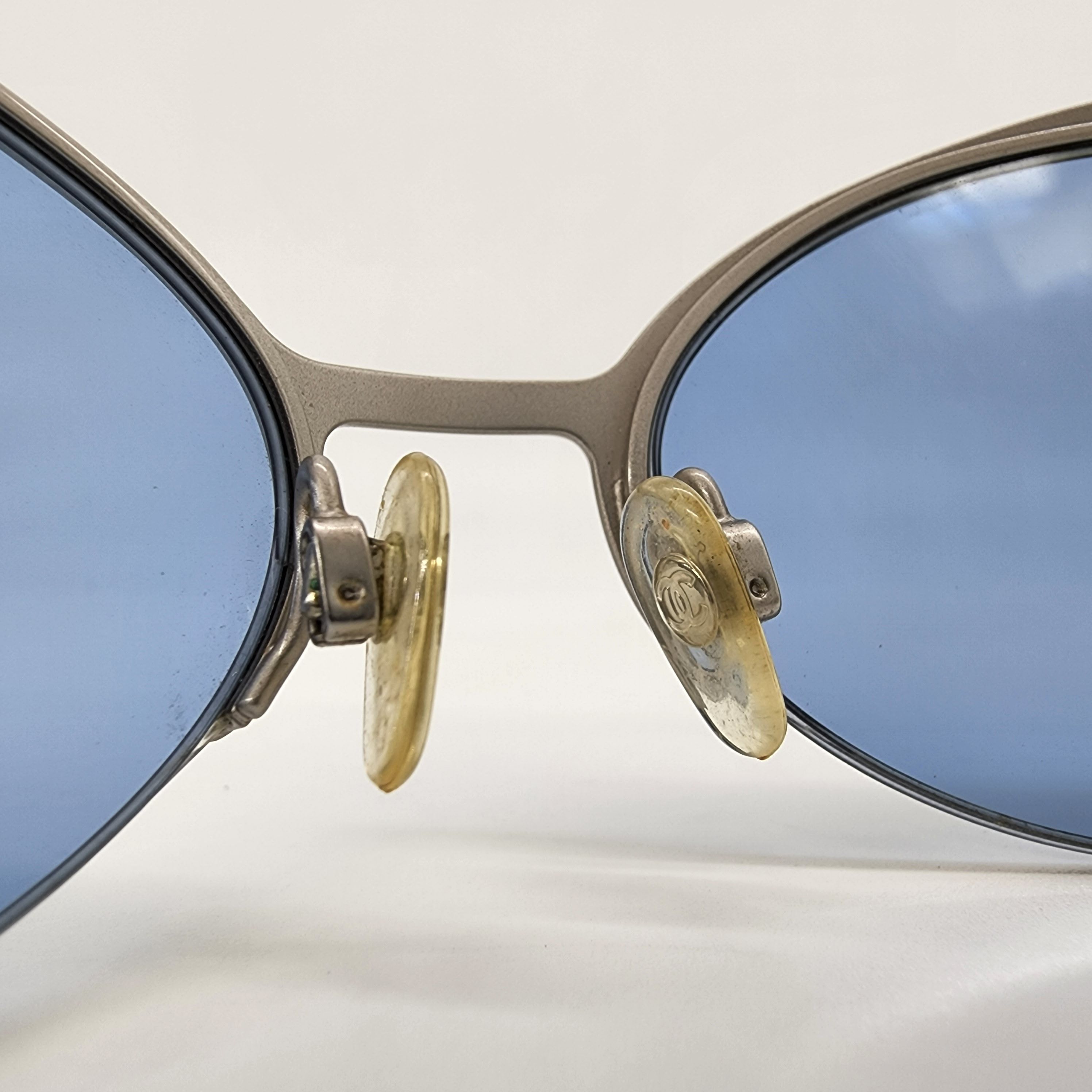 Chanel - SS2000 Futuristic Rimless Sunglasses Y2K - 10