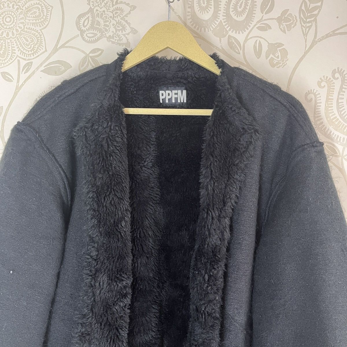 Vintage - Lux Style Black Fur PPFM Cloaks Capes - 5