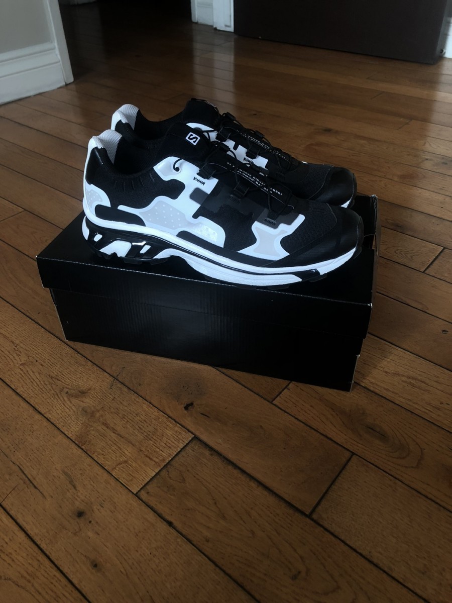XT-4 Black-Cream - 1