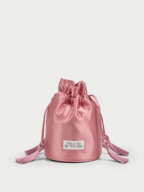 BY MALENE BIRGER EXCLUSIVE: Landinna satin bucket bag