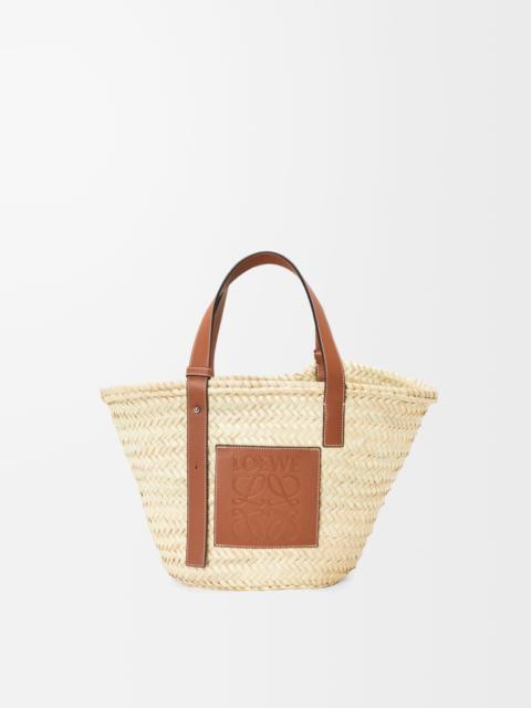 Loewe Basket bag in palm leaf and calfskin