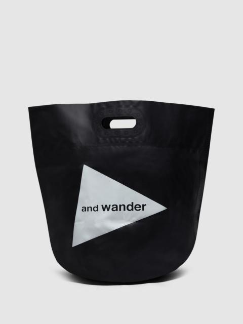 and Wander 35L storage bucket