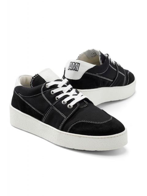 BNWT AW20 LOGO PATCH LOW-TOP SNEAKERS 45