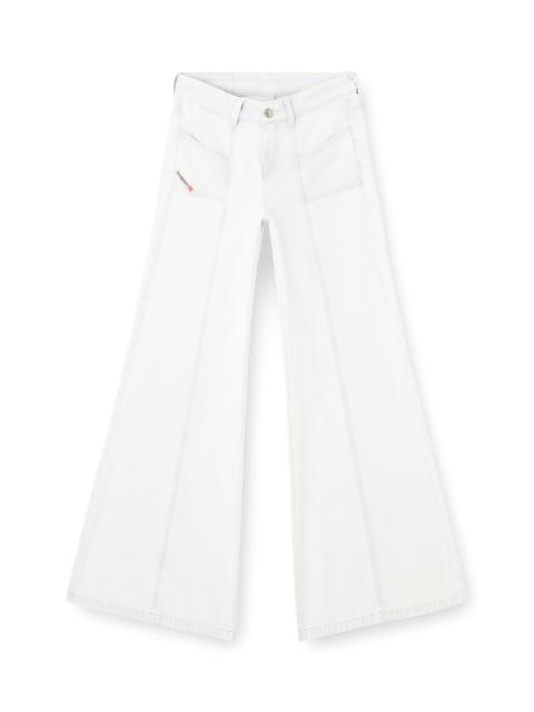 Diesel FLARE JEANS D-AKII 09M08