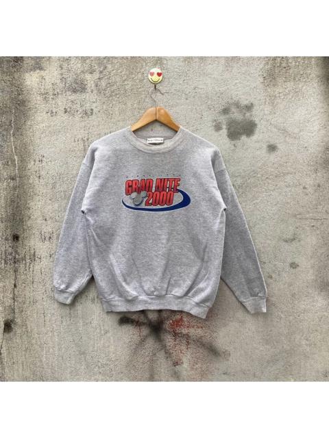 Other Designers Cartoon Network - Vintage disneyland gradnite 2000 sweatshirt pullover