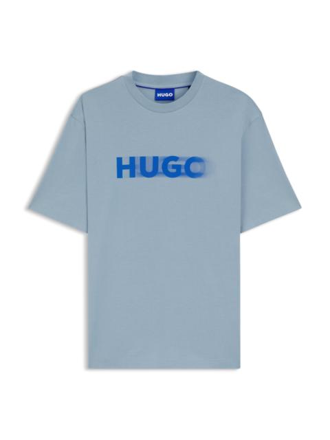 HUGO ALL-GENDER T-SHIRT WITH BLURRED LOGO PRINT