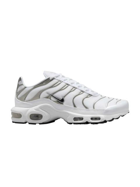 Nike Wmns Air Max Plus SE 'White Chrome Silver'