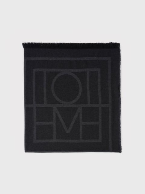 TOTEME Monogram wool cashmere scarf dark grey