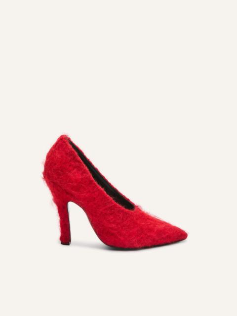 MAGDA BUTRYM Loomed sculptural pumps in red