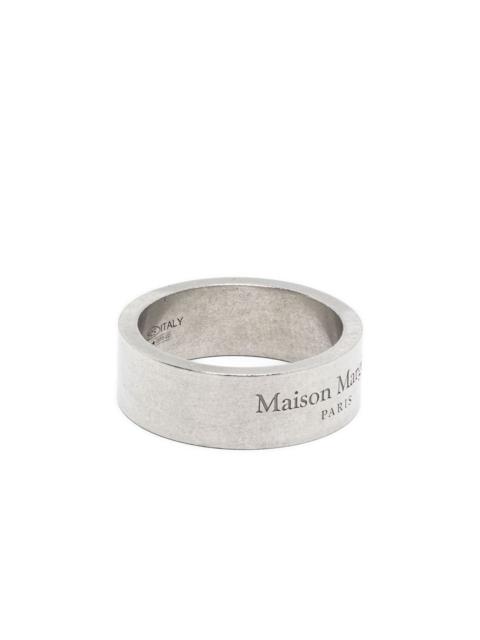 logo-engraved band ring