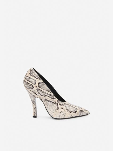 MAGDA BUTRYM Pointed pumps in grey snake-effect leather