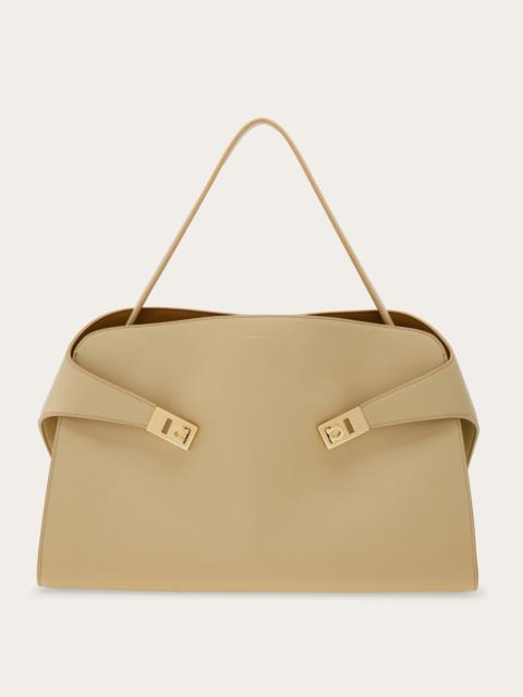 FERRAGAMO Hug Soft bicolor shoulder bag (M)