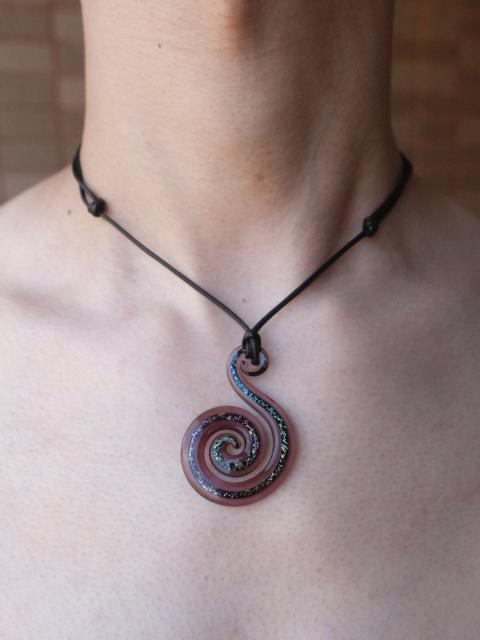 Other Designers Handmade Lampwork Glass Seashell Pendant Necklace