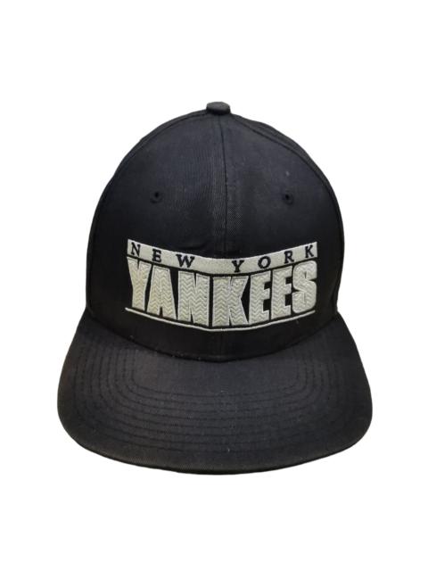 Nike Vintage New York Yankees Hat x Team Nike Sports Embroidery