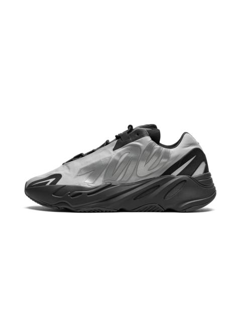 YEEZY Yeezy 700 MNVN "Metallic"