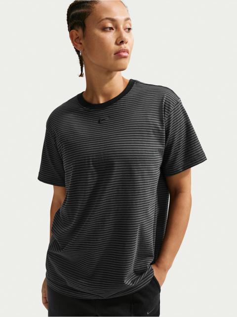 Nike Nike Sportswear Women's Oversized Striped T-Shirt