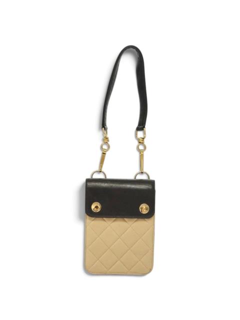 CHANEL Leather handbag
