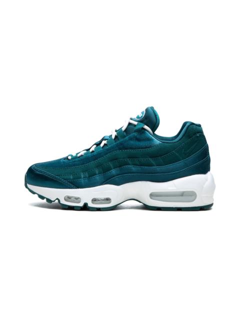 Nike AIR MAX 95 MNS WMNS "Green Velvet"