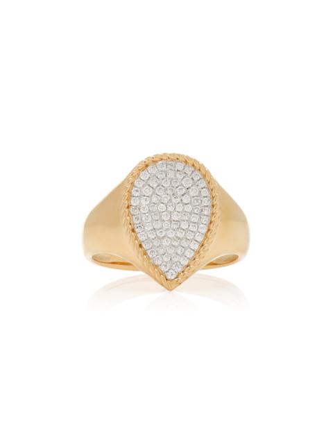 Yvonne Léon 18k Yellow Gold Half Diamond Pear Signet Ring white