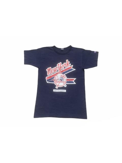 Champion Vintage 80s New York Yankees Champion Tshirt