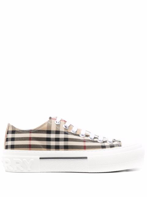 Burberry Burberry Sneakers Beige