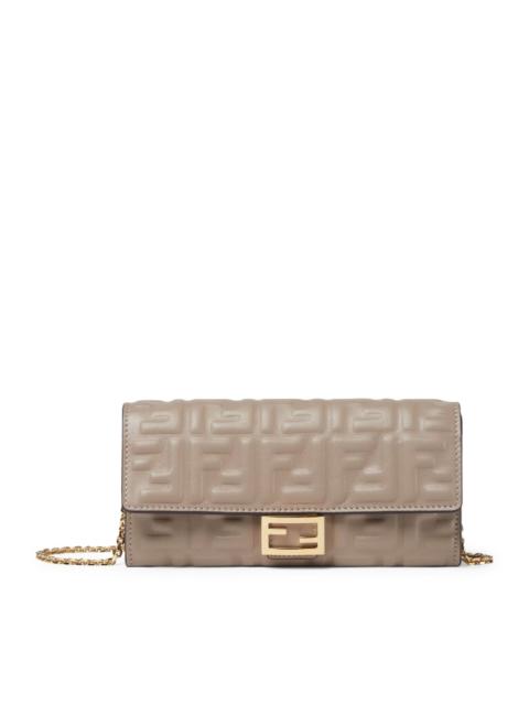 FENDI CONTINENTAL WITH CHAIN BAGUETTE