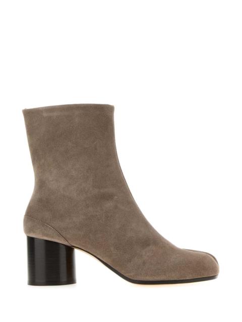 Maison Margiela Maison Margiela Women Dove Grey Suede Tabi Ankle Boots