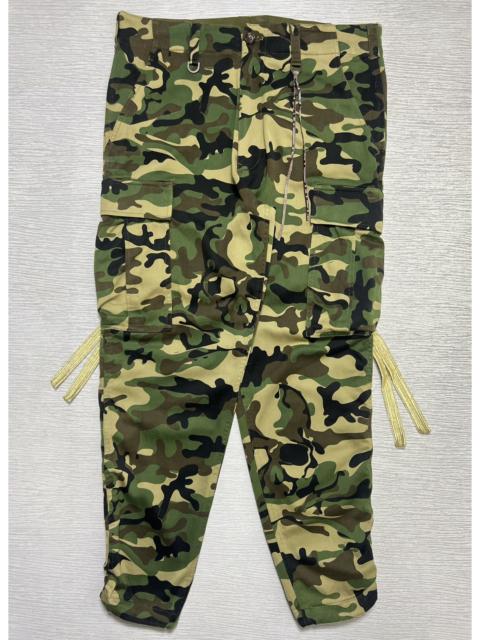 mastermind JAPAN Mastermind Japan - Skull Print Camouflaged Cargo Pants