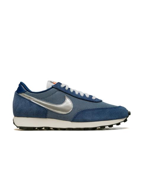 Daybreak SP Blue Void/Metallic Silver