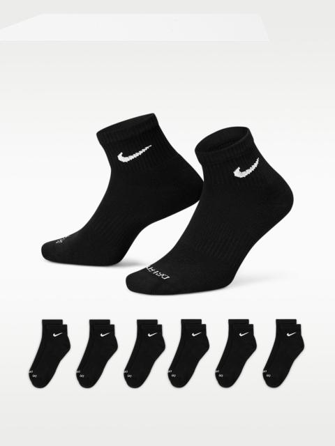 Nike Nike Everyday Plus Cushioned Training Ankle Socks (6 Pairs)