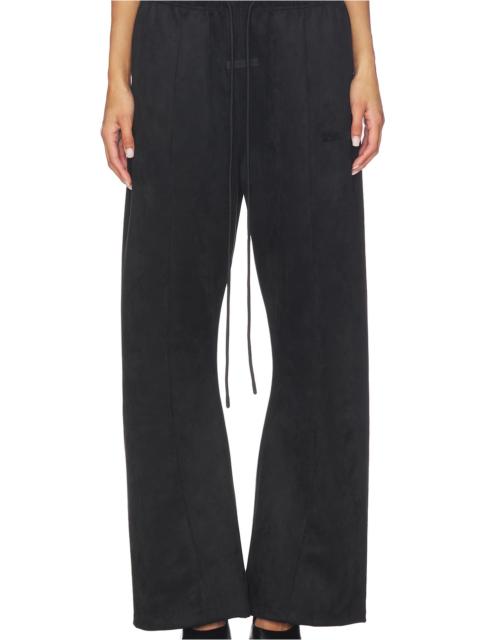 ESSENTIALS Flare Pant
