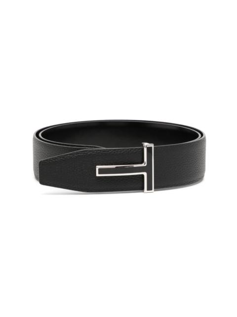 T-buckle leather belt