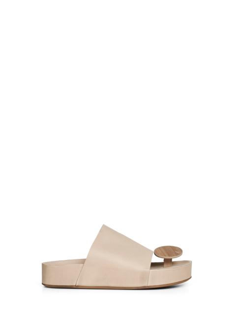 UMA WANG Beige leather Round thong sandals