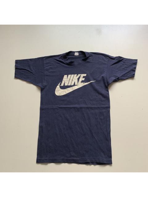 Nike Vintage 80s Nike Swoosh Graphic t shirt faded Navy