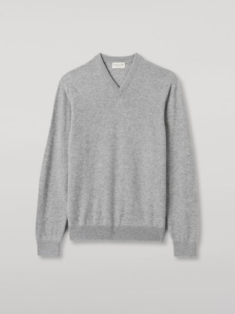 Johnstons of Elgin Rory Grey Classic Cashmere V-Neck Jumper