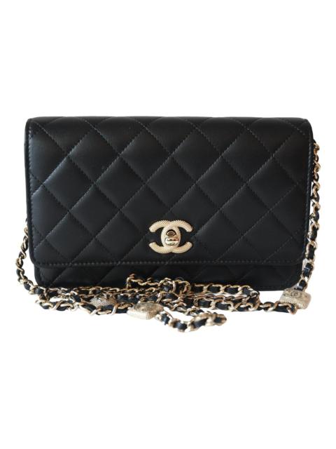 CHANEL Leather clutch bag
