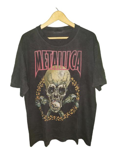 Vintage Metallica shirt