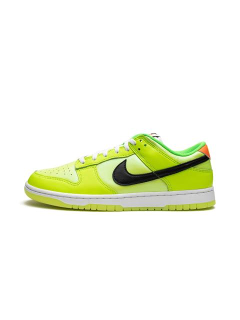 Nike Dunk Low "Glow in the Dark"