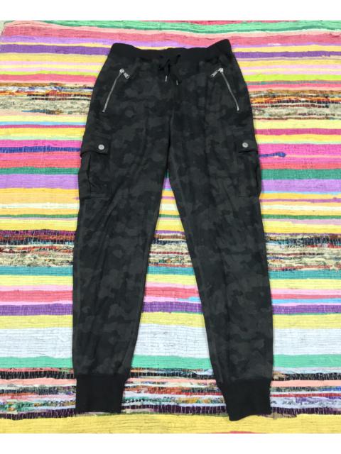 Other Designers Japanese Brand - Azul Primera Multi Pocket Camo Pattern Fleece