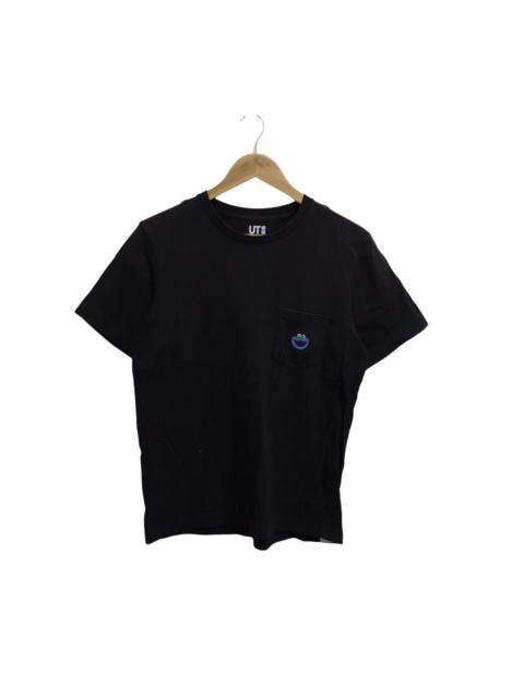 Other Designers KAWS SESAME STREET UNIQLO TSHIRT