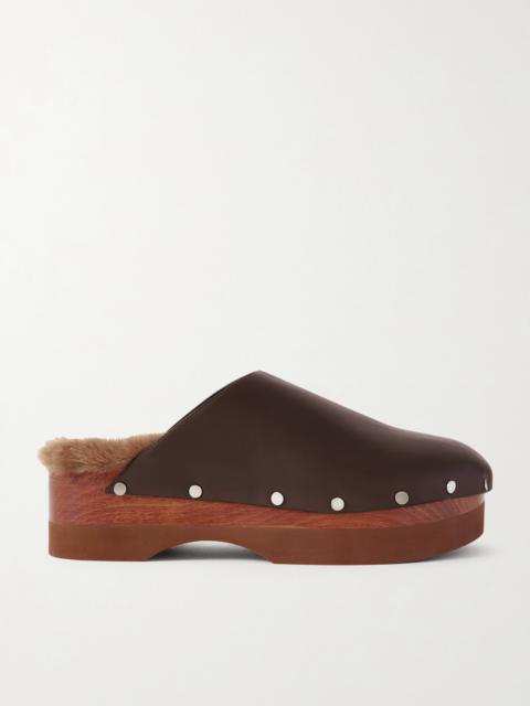 LE MONDE BÉRYL Agnes Shearling-lined Leather Clogs
