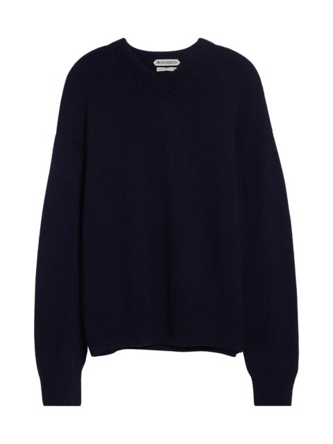 JW Anderson JW Anderson V-Neck Cashmere Sweater in Navy at Nordstrom