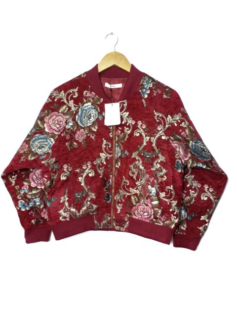 Other Designers 🔥DELETE ANYTIME-OFFER💥Velvet Fullprinted Varsity Size M