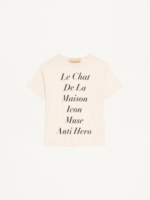 Valentino VALENTINO COTTON T-SHIRT WITH LE CHAT DE LA MAISON ICON MUSE ANTI HERO PRINT
