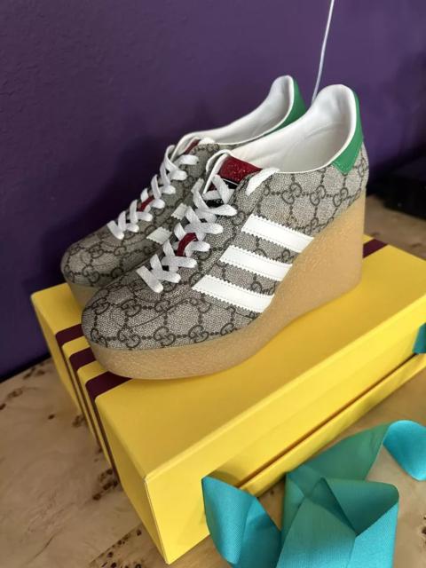 adidas NWB Gucci Adidas X GG Supreme Sneaker Tessuto Wedge Gazelle