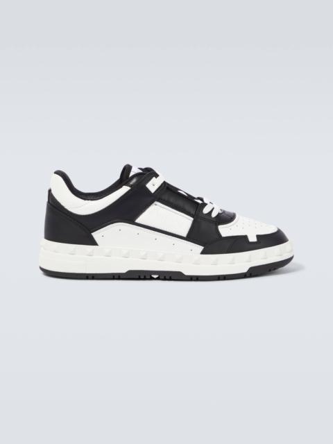 Freedots leather low-top sneakers