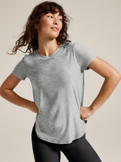 BEYOND YOGA Featherweight On The Down Low Tee