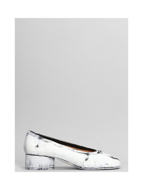 Tabi Ballet Flats In White Leather